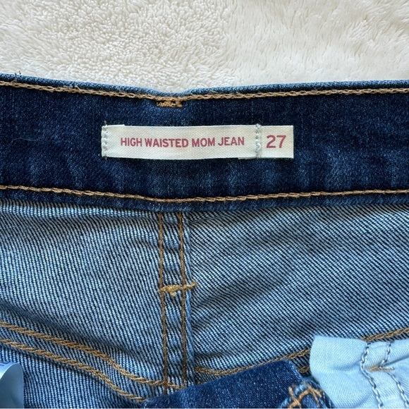 Levi's High Waisted Mom Jeans - Picture 6 of 10